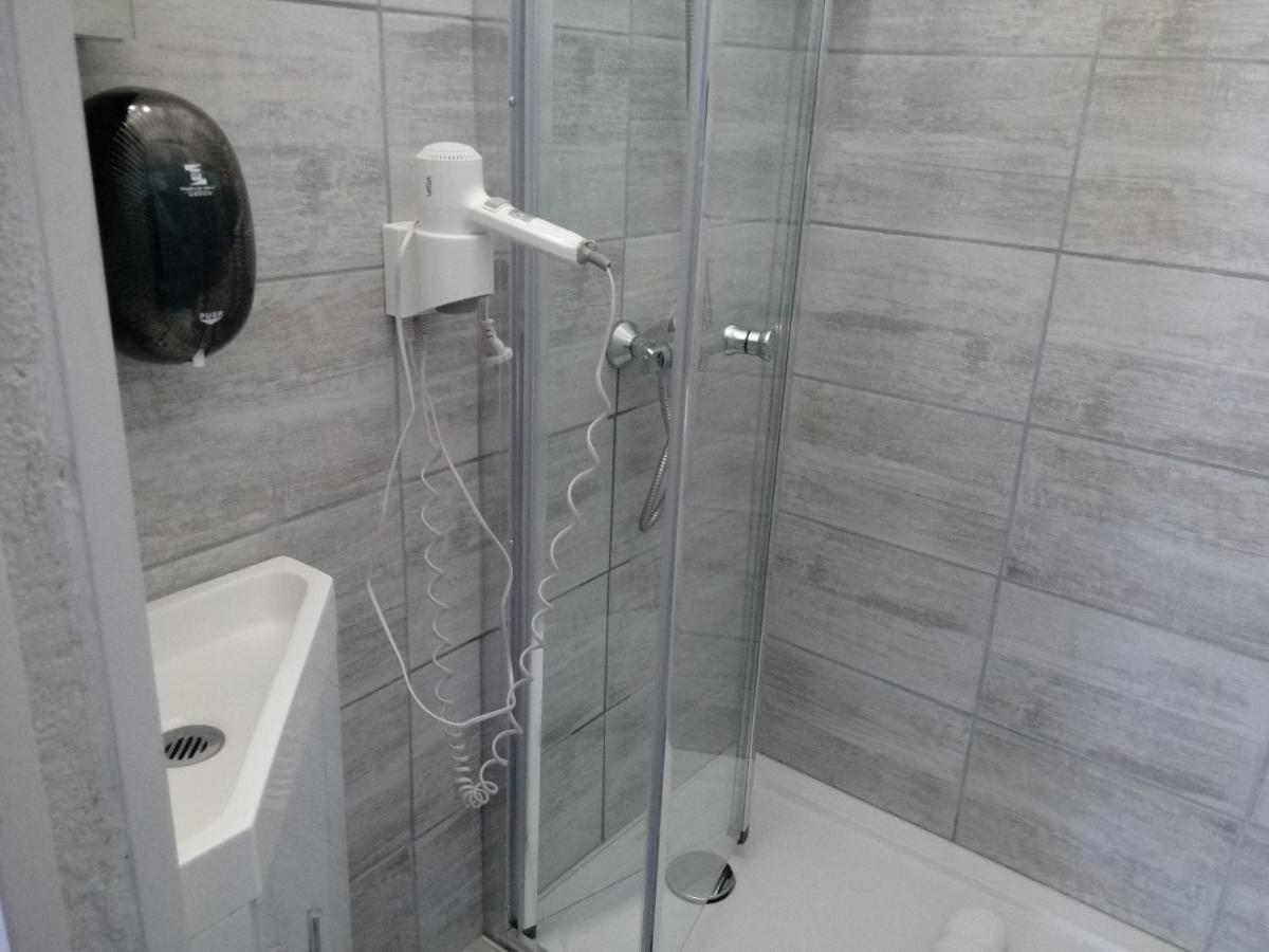 Hotel Astoria 2*